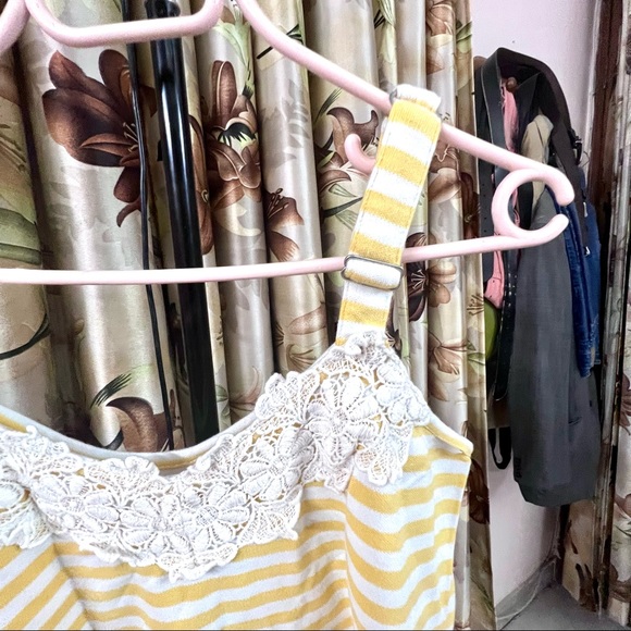 BRAND NEW!Summer Spl AMYDUS Lace embellished Top in XXL ;beautiful Yellow&White - Picture 6 of 11